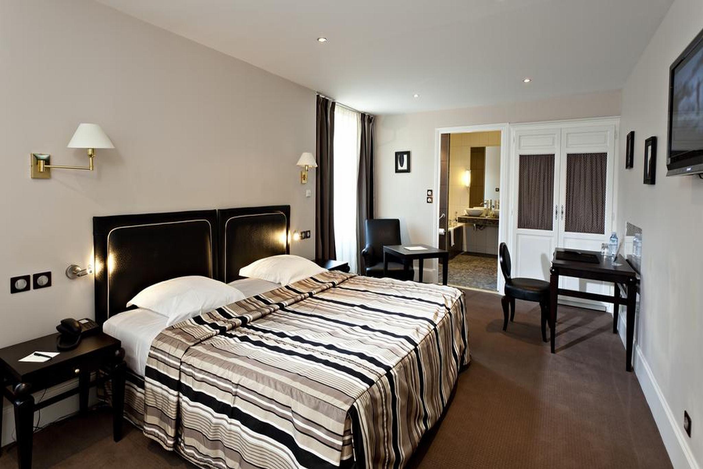 Hotel De La Poste Beaune  Dış mekan fotoğraf